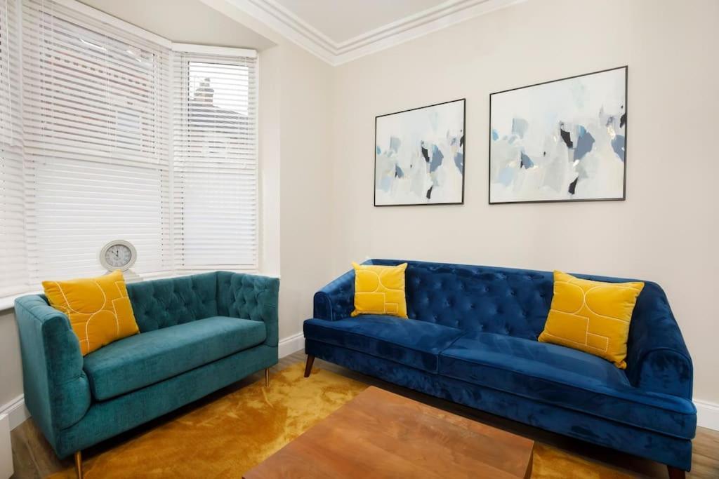 The Milton - Stylish Terraced Villa ยอร์ค ภายนอก รูปภาพ